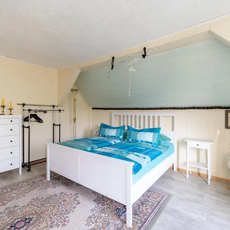 Huette In Boehmen Mit Sauna Und Whirlpool
